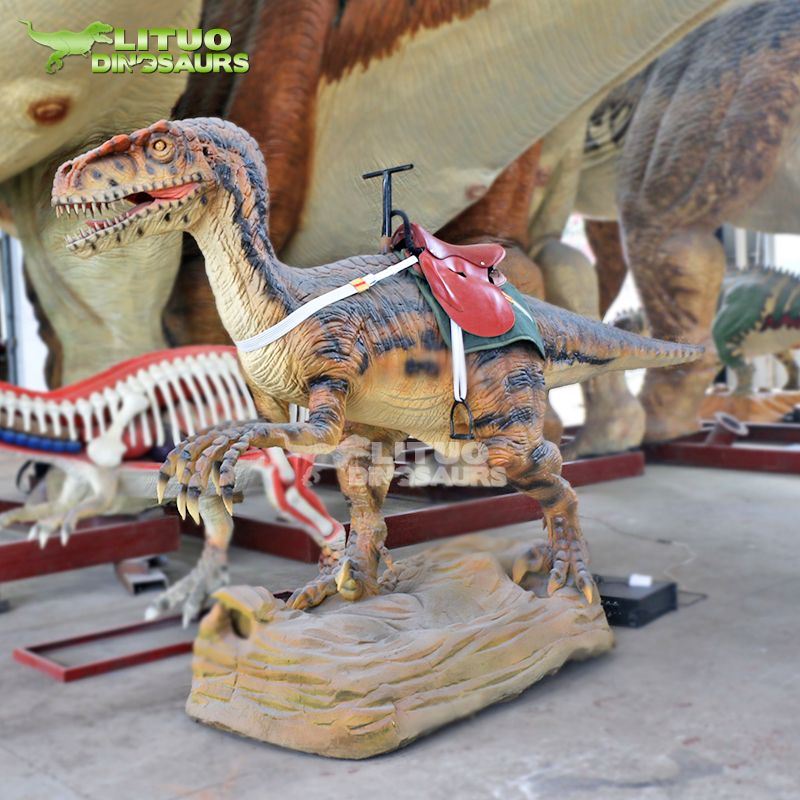 1Velociraptor Dino Ride(001)