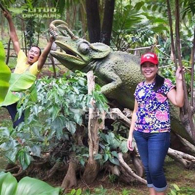 Life Size Animatronic Chameleon Animal Model
